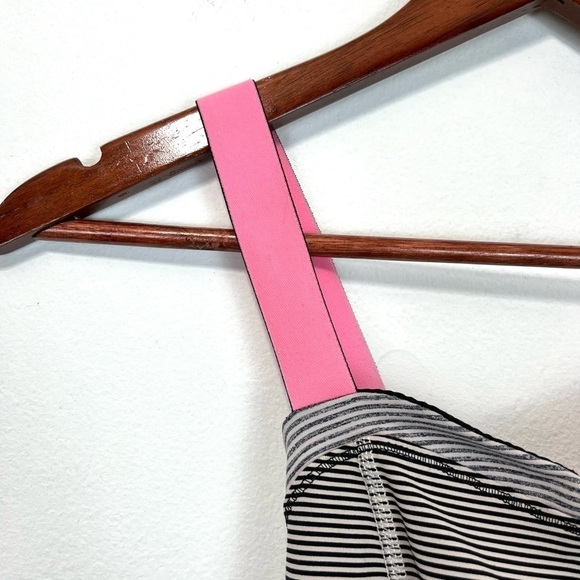 Lululemon Run Catch Me Tank Black Stripes with Adjustable Neon Pink Straps Sz. 2 - Picture 9 of 14